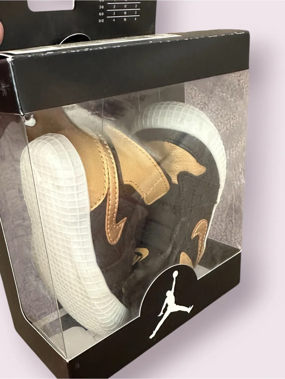 New In Box Nike Air Jordan 1 Crib Bootie Sneakers in Black and Gold Size 4C